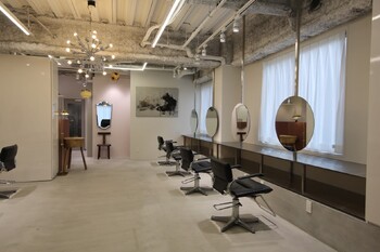 CYAN by artefice 【シアンバイアルテフィーチェ】 | 梅田のヘアサロン