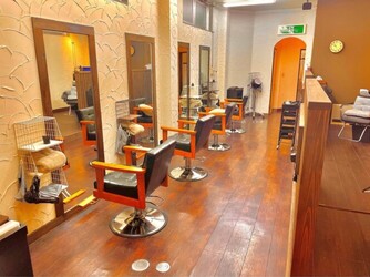 Nadia by charis【ナディアバイカリス】 花巻 | 北上 | 花巻のヘアサロン