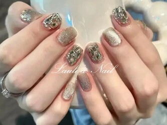 Laule'a Nail 新宿 | 新宿のネイルサロン