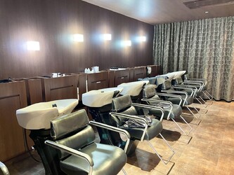 ReD 髪質改善/脱白髪染め【レッド】 | 金沢のヘアサロン