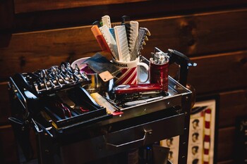 BARBER NEW HORIZON | 静岡のヘアサロン