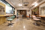 BLUE TOMATO | 原宿のヘアサロン