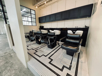 Nelle by green【ネル バイ グリーン】 | 町田のヘアサロン Nelle by green【ネル バイ グリーン】 | 町田のヘアサロン