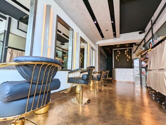 エクステ・ブリーチ・髪質改善・縮毛矯正専門店 EDeN MAeD 天神店 | 天神/大名のヘアサロン