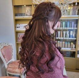 ビューティーサロン クィーンズ | すすきののヘアサロン