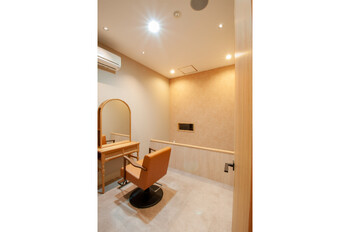 半個室型美容室 Sourire 小倉店 | 北九州のヘアサロン