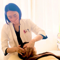 【リフトアップ専門】Salon enna | 川越のエステサロン