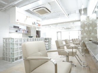 Dijon 髪質改善×縮毛矯正×りんご幹細胞トリートメント 自由ヶ丘 | 自由が丘のヘアサロン