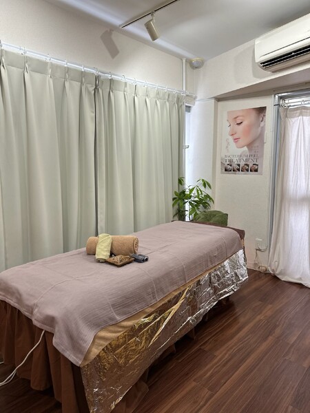 Resalute | 新宿のエステサロン