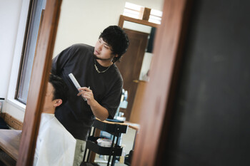 THE SMITHS | 九条/弁天町のヘアサロン