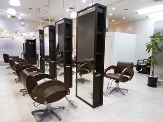 LOVERS ラパーク岸和田店【ラバーズ】 | 岸和田のヘアサロン