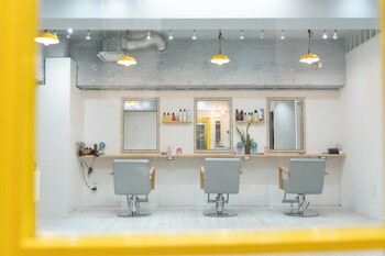 kiiro センター南 | 港北ニュータウンのヘアサロン