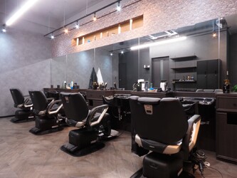 YOLO | 国立のヘアサロン