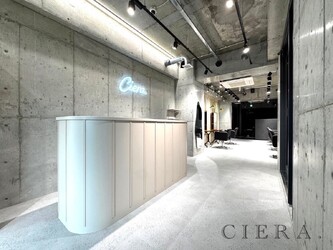 CIERA.堀江ダブルカラー/ハイライト/バレイヤージュ | 心斎橋のヘアサロン
