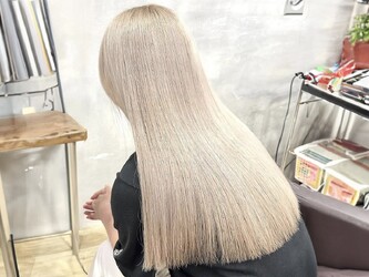 LORE福岡天神本店 インナーカラー特化型美容室ブリーチ・インナーカラー美容室 | 天神/大名のヘアサロン