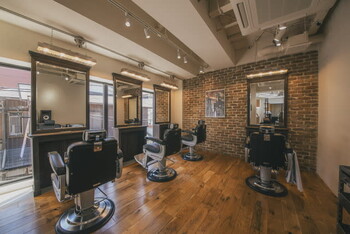 メンズ専門店 BARBERSHOP DALIE third【バーバーショップダリーサード】 | 奈良のヘアサロン
