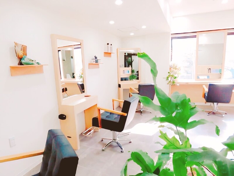 kakko【カッコ】 | 鹿児島のヘアサロン