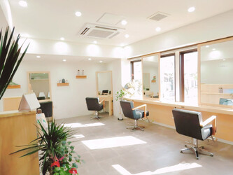 kakko【カッコ】 | 鹿児島のヘアサロン