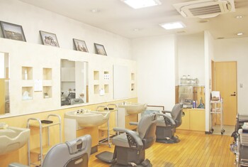 ヘアスタジオマンドール | 北千住のヘアサロン