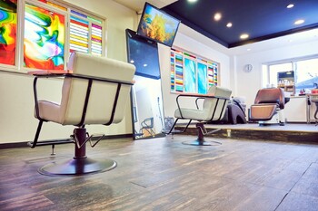 QVIZm | 府中のヘアサロン
