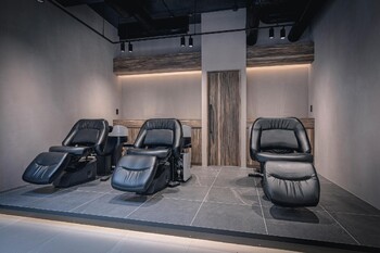 Henrietta表参道 | 表参道のヘアサロン