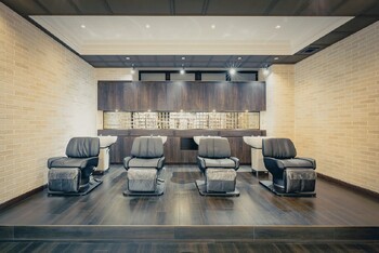 Henrietta 自由ヶ丘【ヘンリエッタ ジユウガオカ】 | 自由が丘のヘアサロン