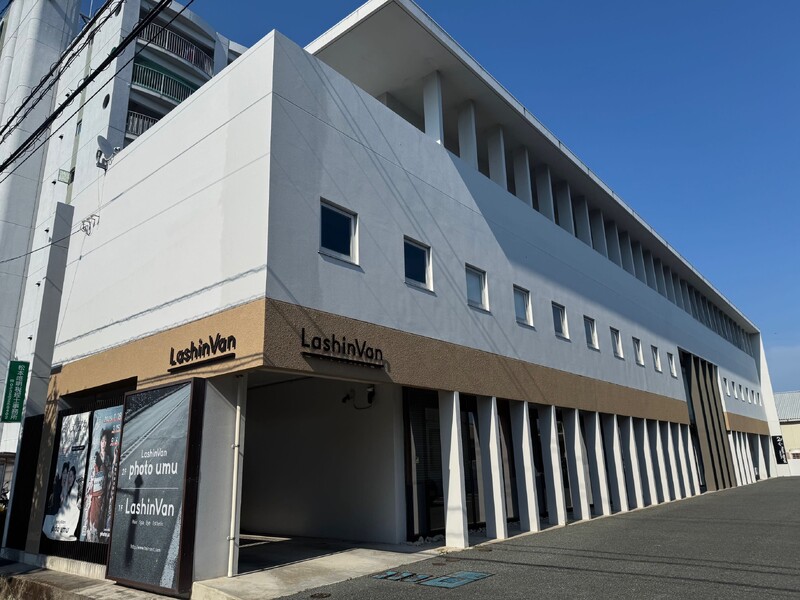 LashinVan【ラシンバン】 | 防府のアイラッシュ