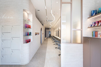 re-born ひたち野うしく店 | 牛久のヘアサロン