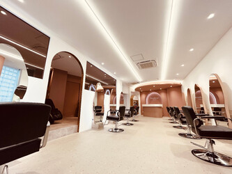 Bonheur OSAKA【ボヌール オオサカ】 | 梅田のヘアサロン