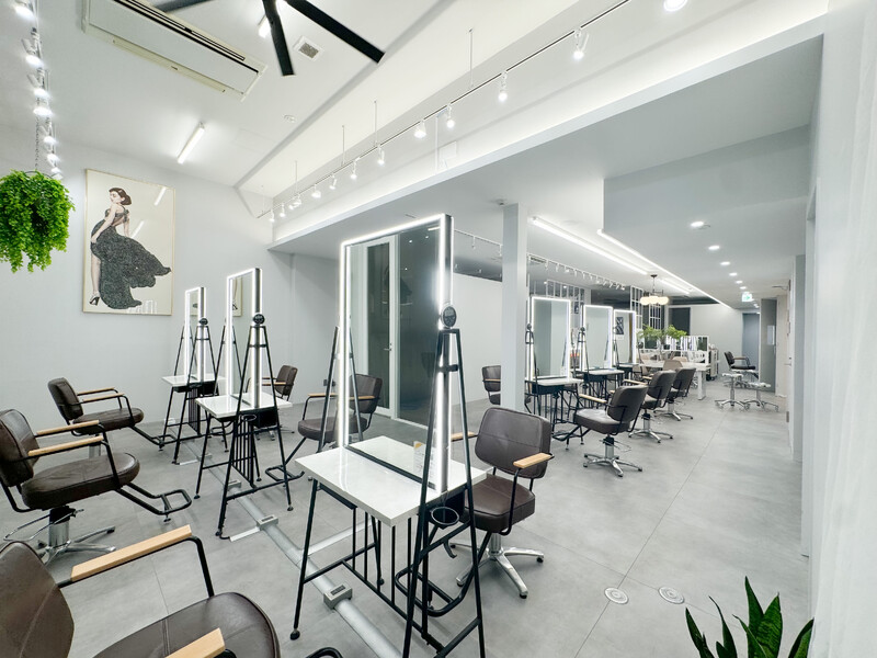 PLATINA【プラチナ】 | 表参道のヘアサロン