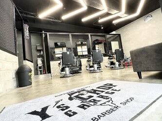 Y's CHOP GARAGE | 那覇のヘアサロン Y's CHOP GARAGE | 那覇のヘアサロン