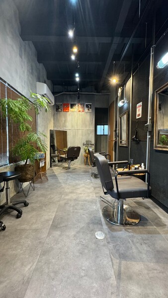 Give hair industry | 松山のヘアサロン