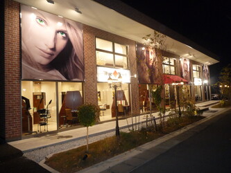 True Trust 和戸店 | 甲府のヘアサロン True Trust 和戸店 | 甲府のヘアサロン