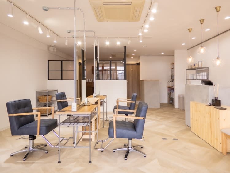 laugh | 岡山のヘアサロン