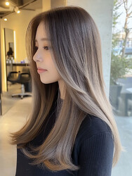 melca.天王寺 髪質改善/ブリーチ/ダブルカラー/インナーカラー | 天王寺/阿倍野のヘアサロン melca.天王寺 髪質改善/ブリーチ/ダブルカラー/インナーカラー | 天王寺/阿倍野のヘアサロン