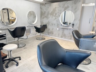 francesca.osaka | 梅田のヘアサロン