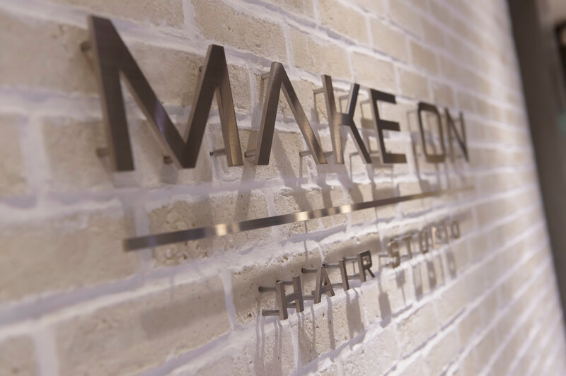 MAKE ON HAIR STUDIO | 新宿のヘアサロン