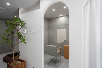 SHOWER【シャワー】 | 東大阪のヘアサロン