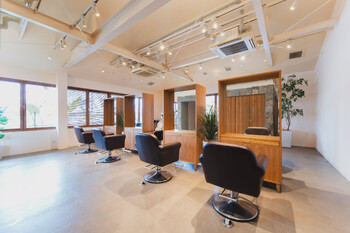 TOPHAIR spa＆resort 鳴海 | 藤が丘のヘアサロン