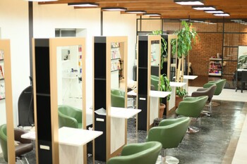 Lantana | 名駅のヘアサロン