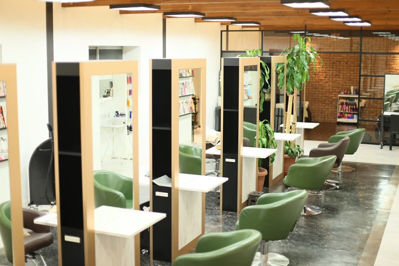 Lantana | 名駅のヘアサロン