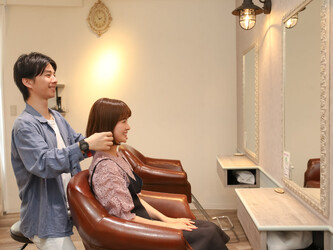 Arianna Hair Lagoon | 十三のヘアサロン Arianna Hair Lagoon | 十三のヘアサロン