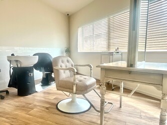 MUKU by ballarat hair head spa | 西葛西のヘアサロン MUKU by ballarat hair head spa | 西葛西のヘアサロン