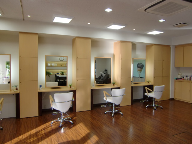 リムナチュラルケアサロン パピヨン～アヴニール～ | 廿日市のヘアサロン