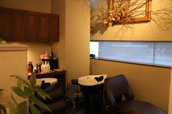 sofa | 大通のヘアサロン