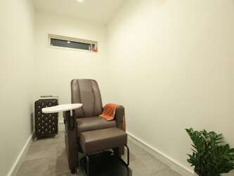 Oeuf.ambiance | 摂津のヘアサロン