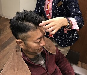 Hair Salon Tre's Sympa金山店 | 金山のヘアサロン