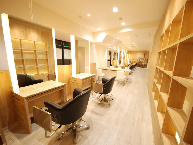 NYNY エビスタ西宮店 | 西宮のヘアサロン