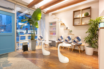 Chaleur | 春日井のヘアサロン