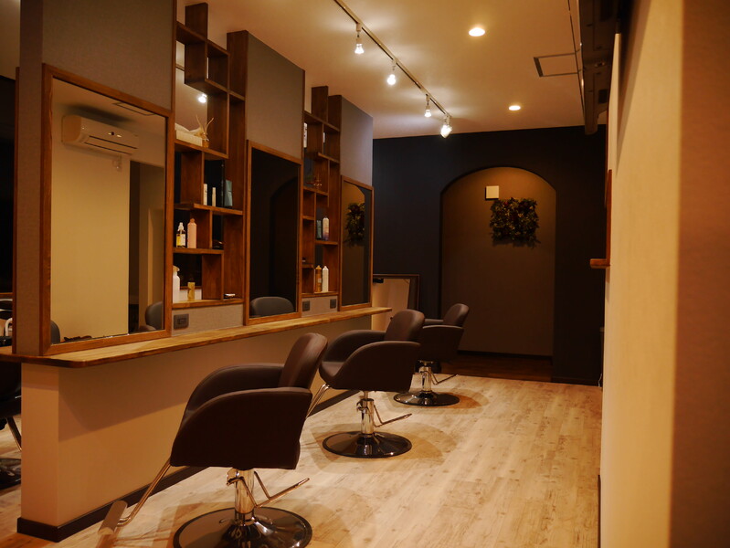 Beauty Box BAMBI | 太田のヘアサロン